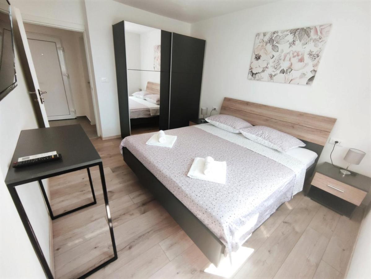 Apartman Dori Пула Экстерьер фото
